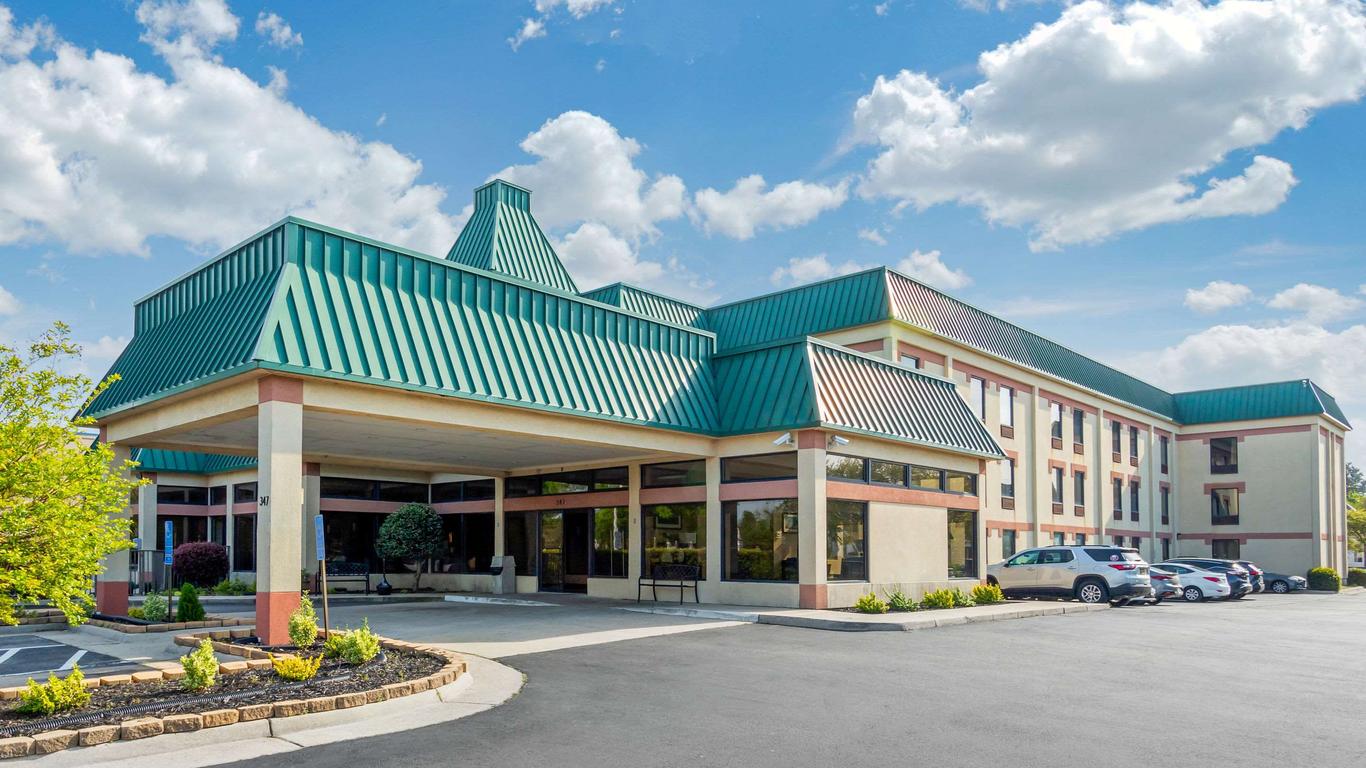 Quality Inn and Suites Olde Town